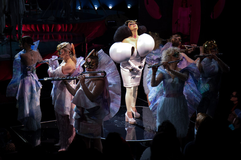 Björk regresa a México con su show Cornucopia