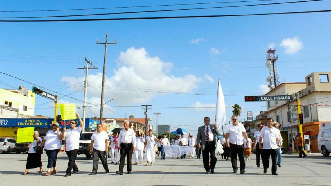 Realizan "Marcha Por La Paz"