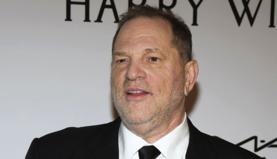 El productor Harvey Weinstein se entregará ante autoridades