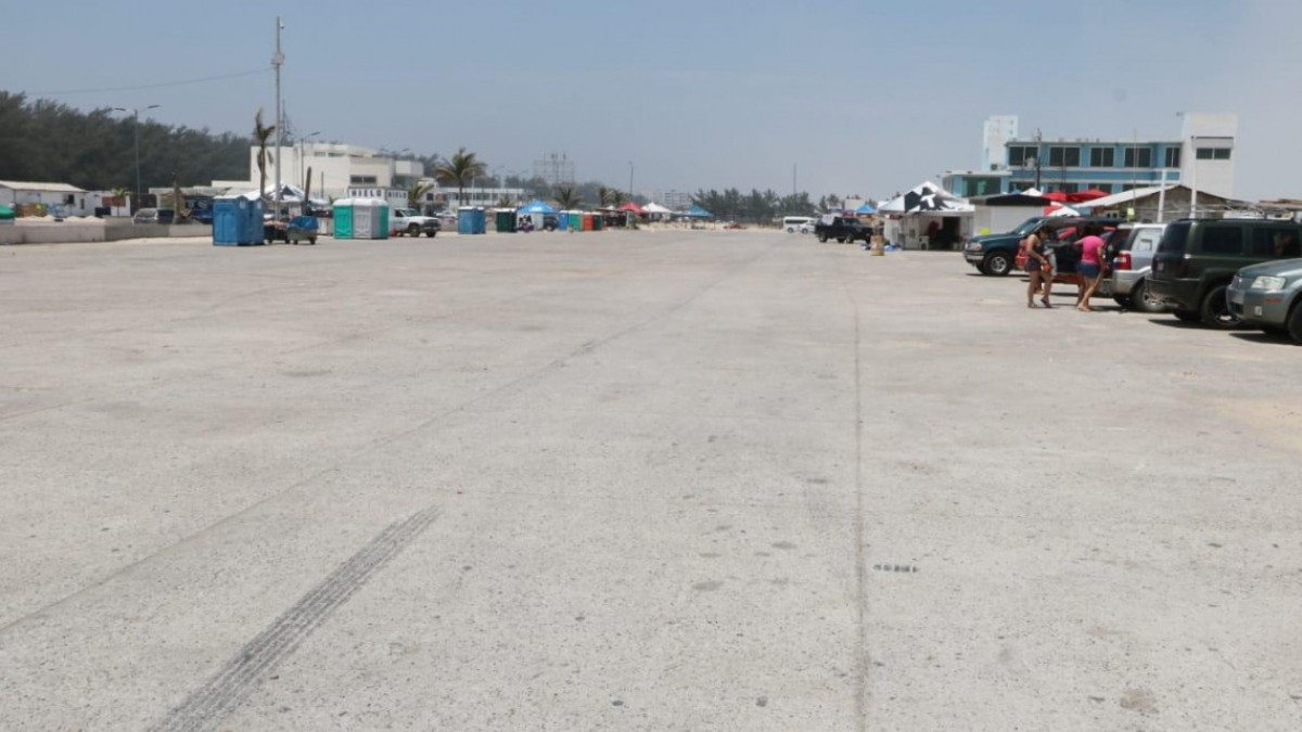 Autoridades actúan de inmediato y limpian Miramar