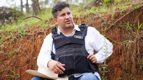 Detienen a escoltas del alcalde asesinado de Uruapan, Carlos Manzo
