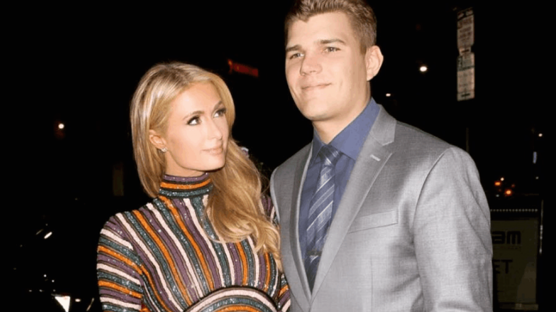 Paris Hilton pierde su anillo de compromiso