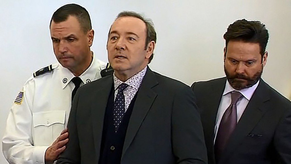 Kevin Spacey queda en libertad bajo fianza