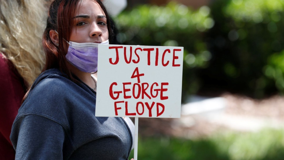 Celebridades se unen en busca de apoyo para George Floyd 