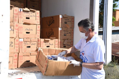 Inicia Chucho Nader distribución de carne entre las familias afectadas por la pandemia