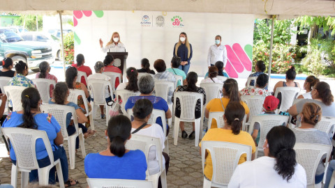 Trasladan “El Camión de la Salud” a Villa Cuauhtémoc