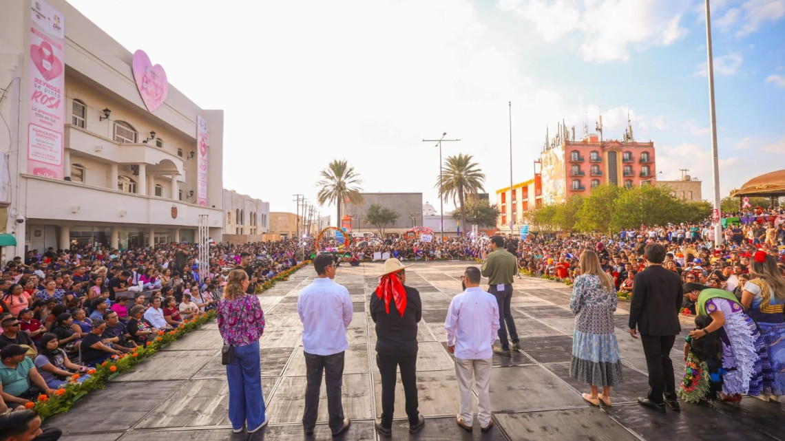 Festejó Alcalde “Xantolo 2025” con Subdirector del Instituto Nacional de Pueblos Indígenas y más de 10 Mil asistentes