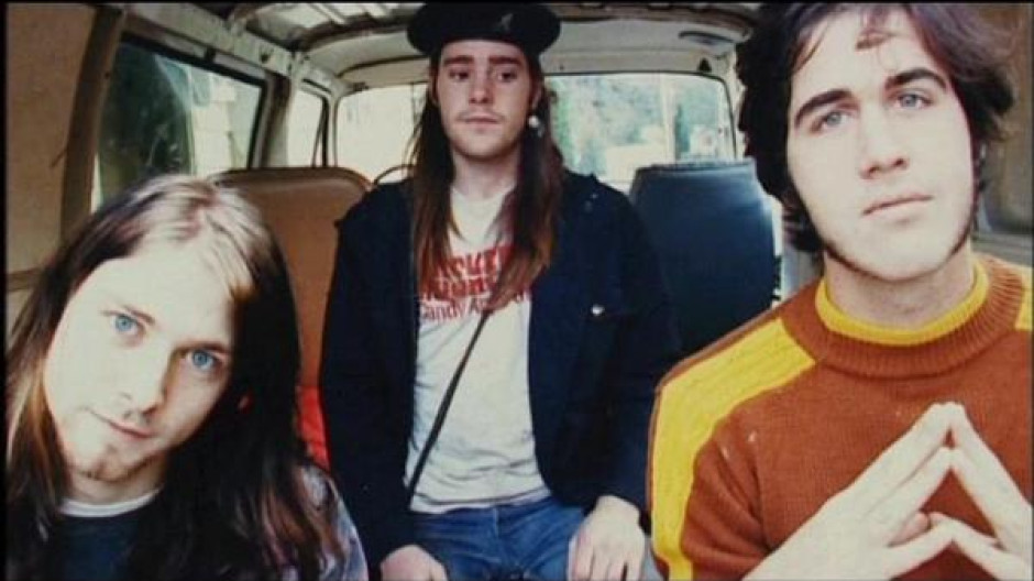 Revelan video inédito de Nirvana grabando su primer demo
