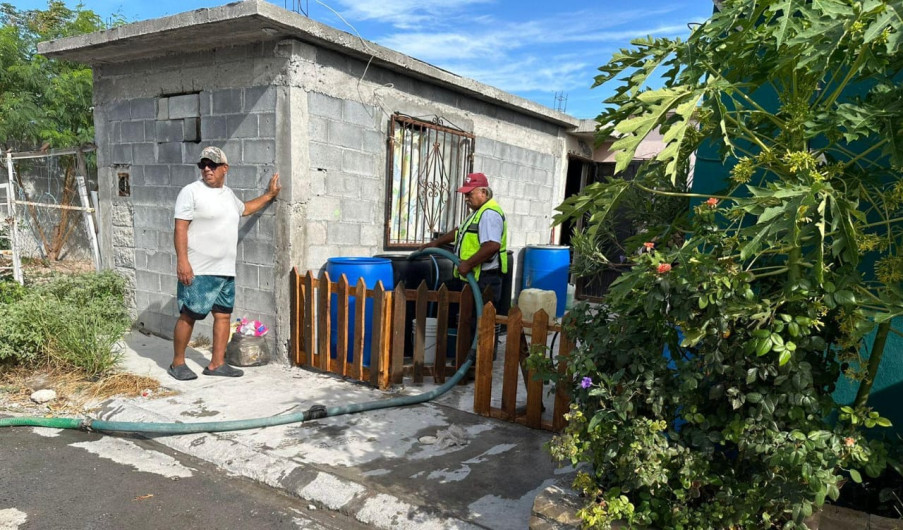 Distribución de agua potable en colonias de Reynosa