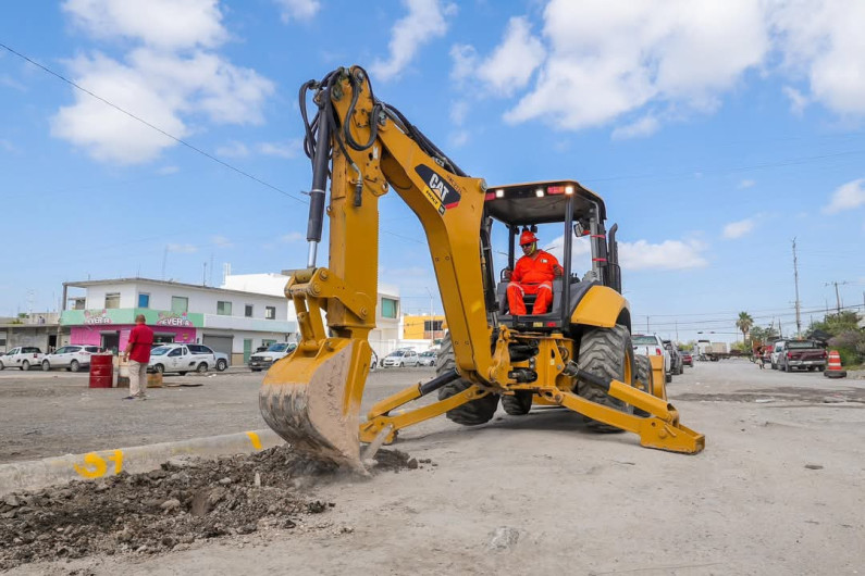 Inició Carlos Peña Ortiz pavimentación de bulevar por 21.9 MDP en la Ernesto Zedillo 