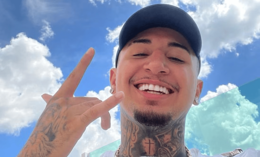 Muere influencer brasileño ahogado durante acrobacia
