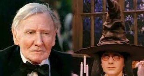 Fallece a los 98 años el ícono británico Leslie Phillips