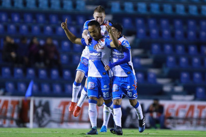 Puebla vence 3-1 al Cruz Azul de visita en la Copa Mx