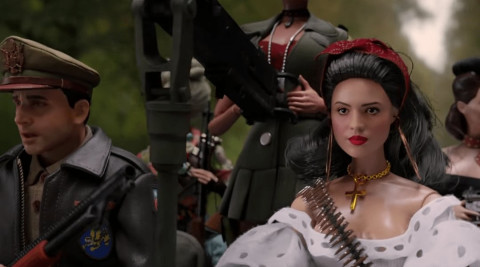 Eiza González una muñeca de carne y hueso