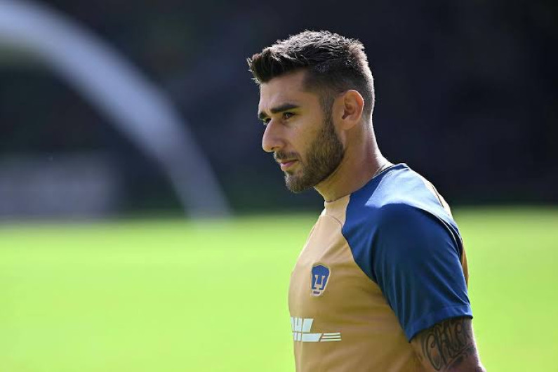 Toto Salvio se retira de Pumas tras no llegar a acuerdo