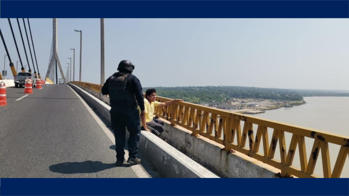 Rescatan a joven que quería suicidarse en Tampico