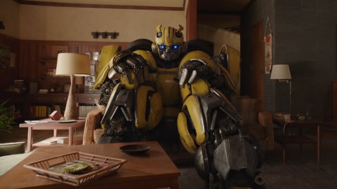 Mira el nuevo tráiler del autobot Bumblebee