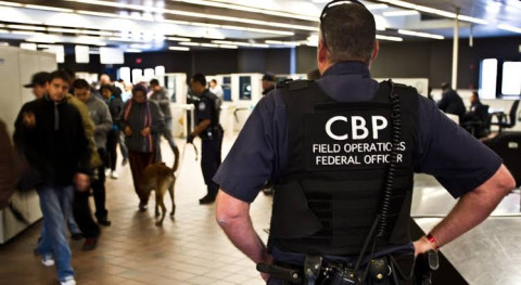 Detiene CBP a dos mexicanos en Puente Internacional Reynosa-Hidalgo acusados de delitos sexuales a menores
