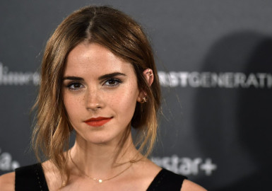 Emma Watson dedica carta a mujer que falleció porque le negaron aborto