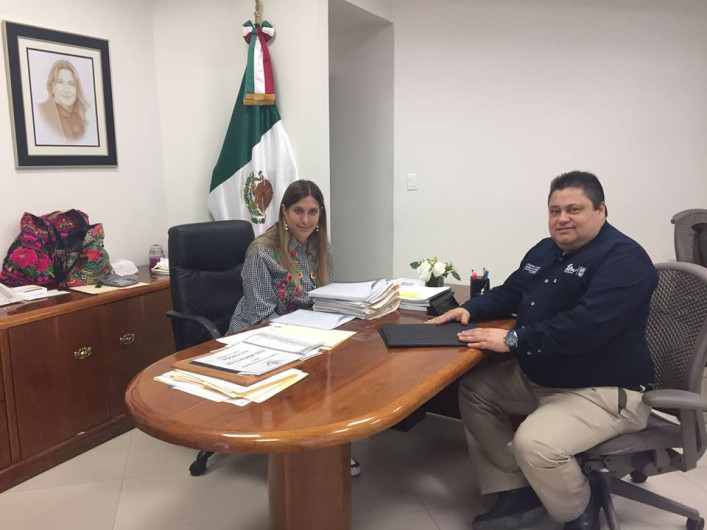 Maki Ortiz se reúne con representante del gobernador de Tamaulipas