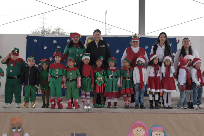 Fomenta DIF Reynosa el espíritu navideño con villancicos en CAIC Campestre