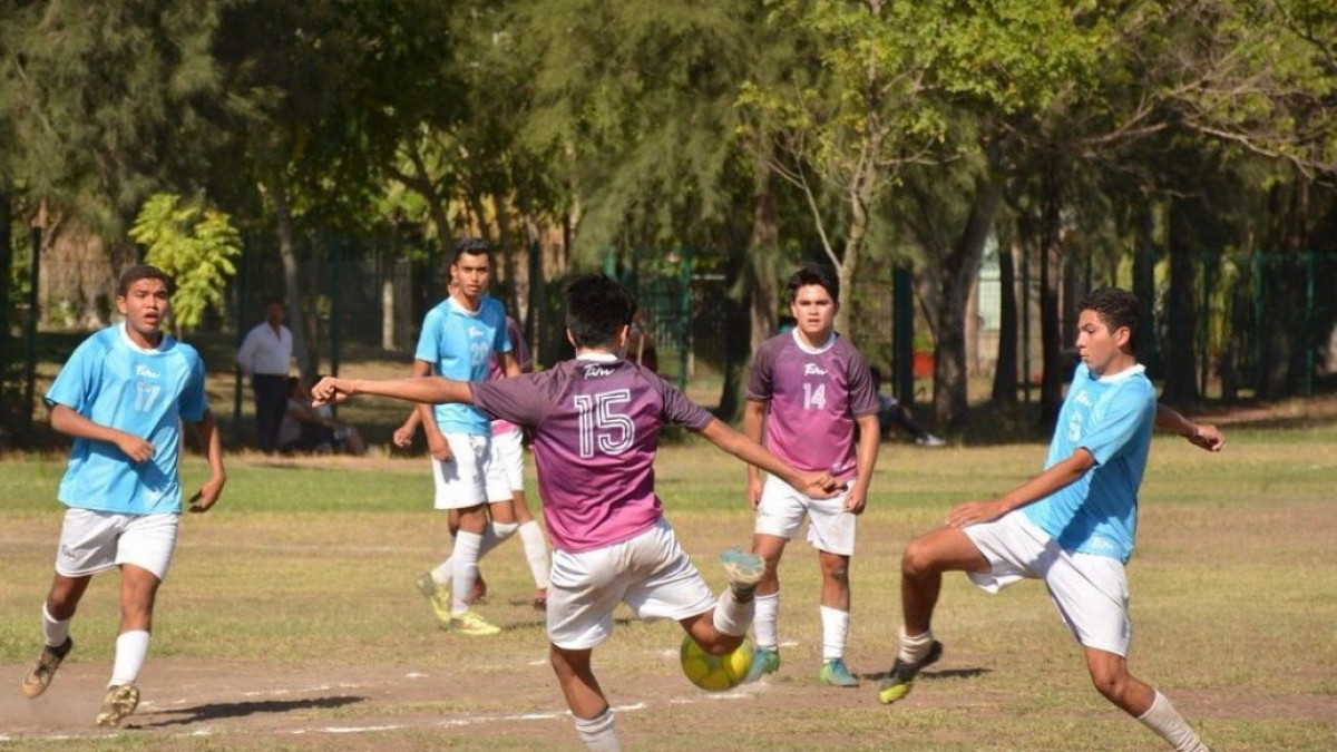 Se juegan finales en COPA TAM de Fútbol