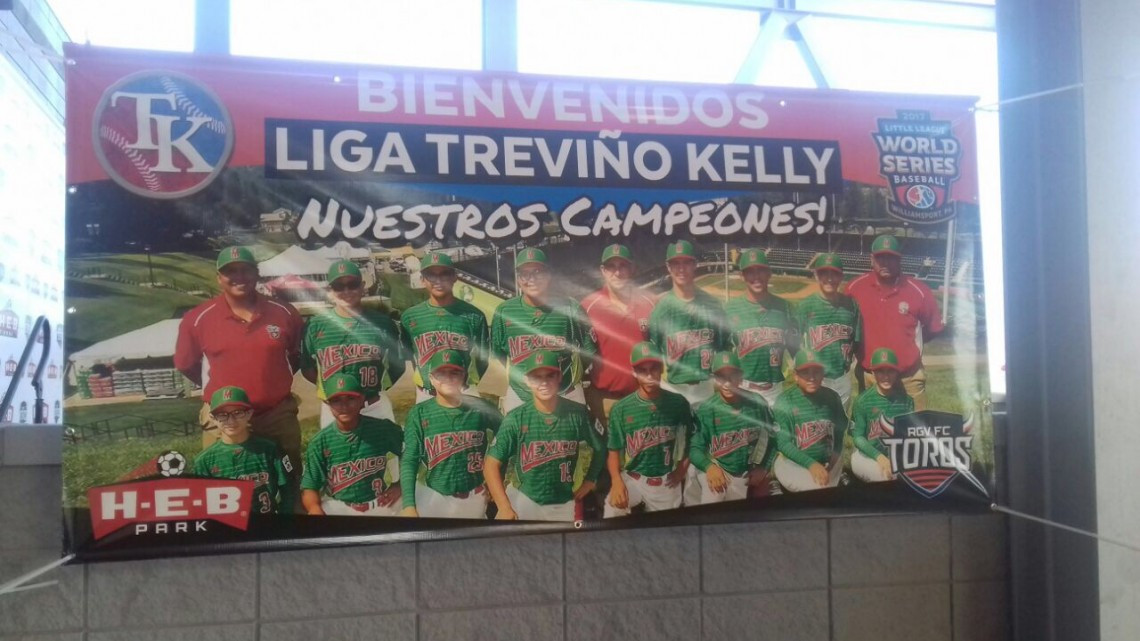 Festejan a la Treviño Kelly en HEB Park