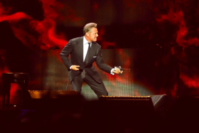 Abre Luis Miguel una fecha más en Torreón, Coahuila