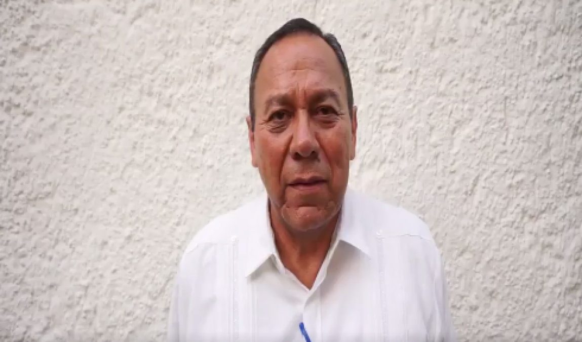 Jesús Zambrano felicita a Toño Echevarría por su triunfo en Nayarit