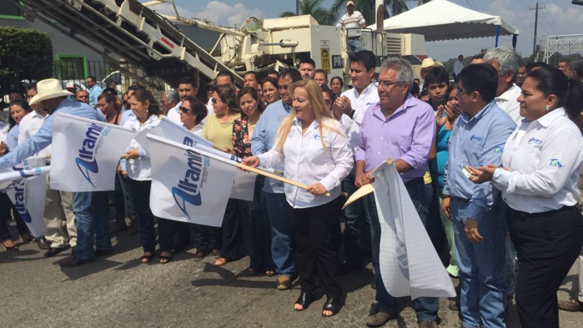 Inician trabajos de re encarpetado de la avenida de la industria.