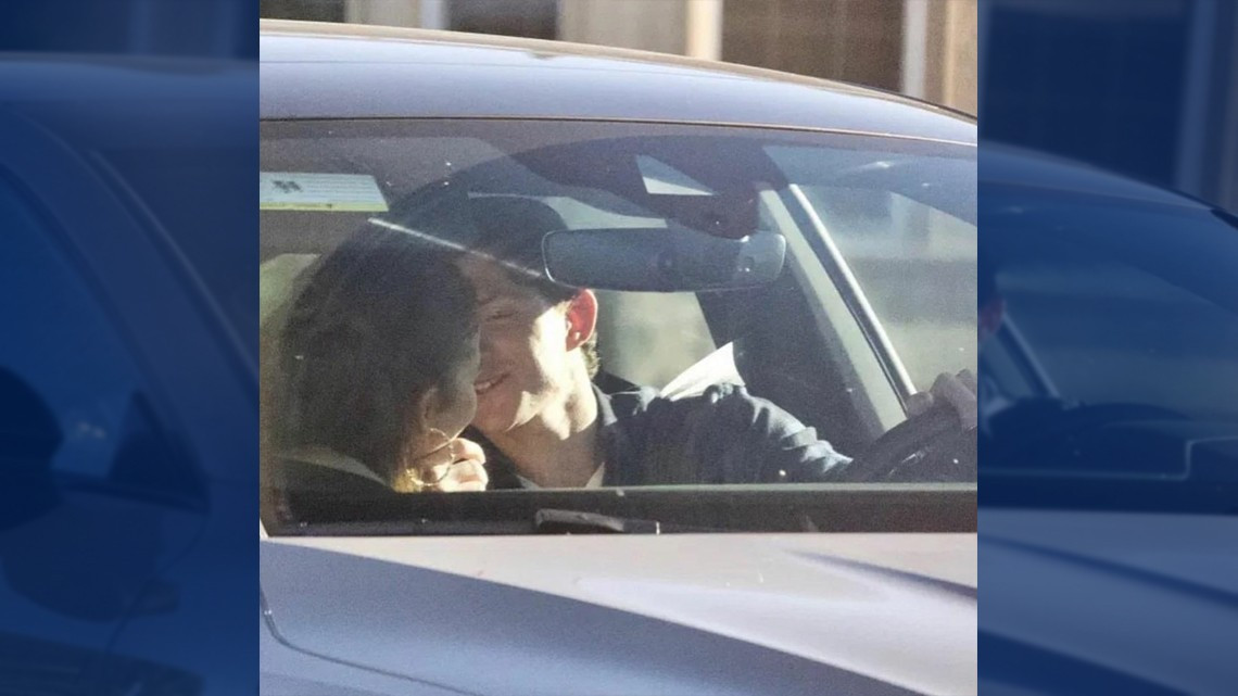 ¡Romance confirmado! Captan a Zendaya y Tom Holland besándose