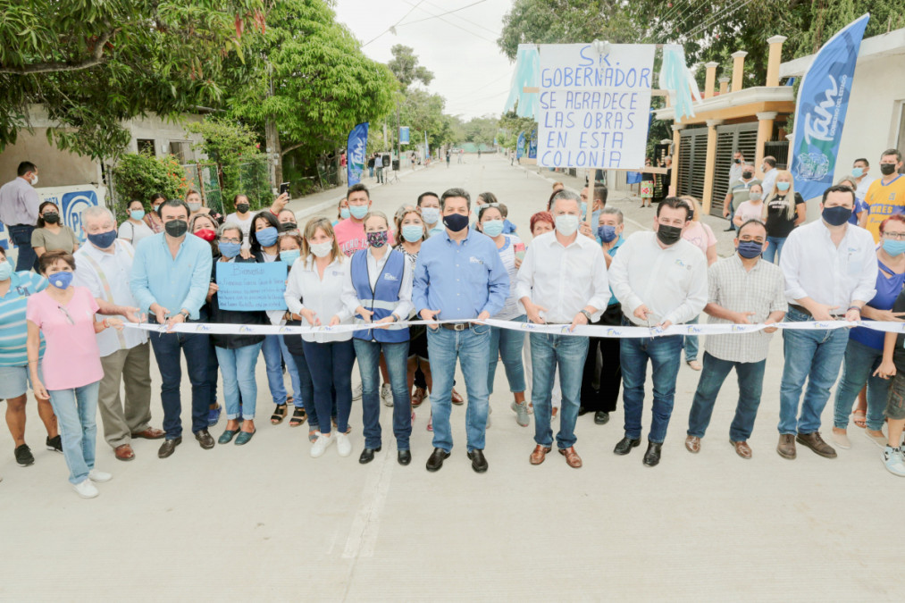  Inaugura Cabeza de Vaca pavimentaciones en Tampico