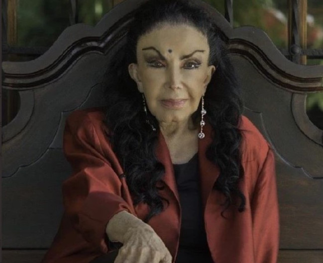 Murió Irma Serrano "La Tigresa"