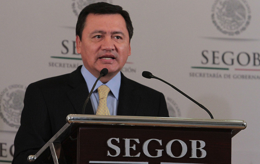 Osorio Chong exhorta a municipios a ser enlace con migrantes que regresan al país