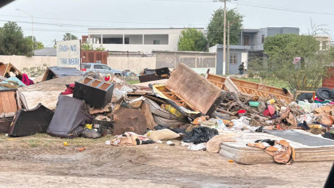Carlos Peña Ortiz anuncia creación de centros de transferencia para manejar basura ocasionada por inundaciones 