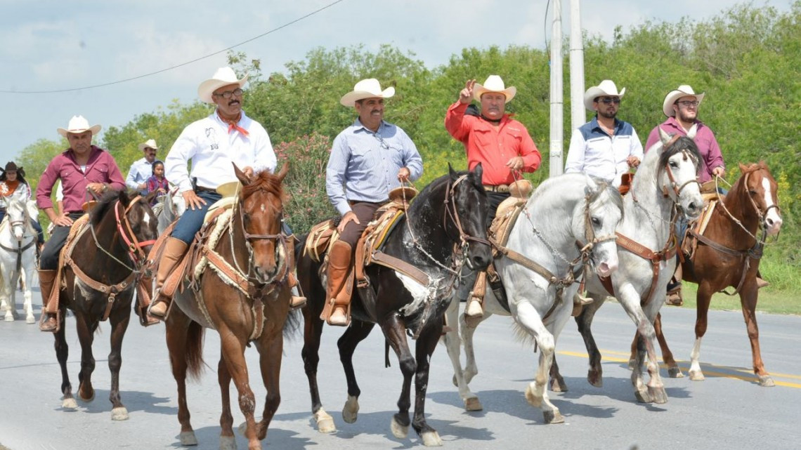 Llevan a cabo tradicional cabalgata por 268 años de la Fundación de Reynosa