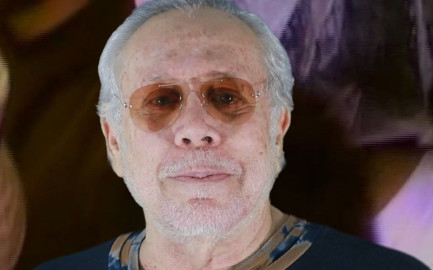 Pese a apelar, Tribunal confirma sentencia contra Luis de Llano por daño moral a Sasha Sokol