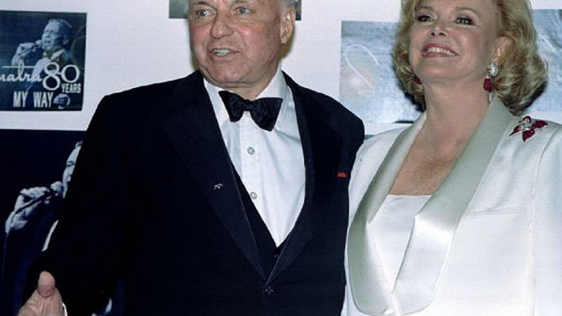 Muere viuda de Frank Sinatra, Barbara Sinatra a los 90 años