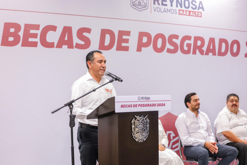Reconoce SNTE Tamaulipas Programa de Becas del Alcalde Carlos Peña Ortiz